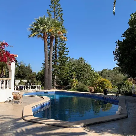 Holiday home De La Casa Paraiso Avec, En Plus, Terrasse Privative Exterieure Semi Couverte Equipee D'un Salon D'un Coin Repas D'une Kitchenette, La Grande Piscine Et Les Jardins Sont Partages, A Proximite Des Plages De Fuseta Et De La Ria Formosa