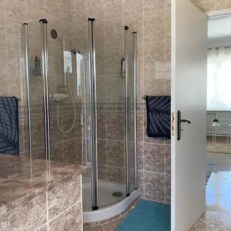 Holiday home De La Casa Paraiso Avec, En Plus, Terrasse Privative Exterieure Semi Couverte Equipee D'un Salon D'un Coin Repas D'une Kitchenette, La Grande Piscine Et Les Jardins Sont Partages, A Proximite Des Plages De Fuseta Et De La Ria Formosa Moncarapacho