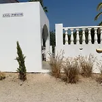 De La Casa Paraiso Avec, En Plus, Terrasse Privative Exterieure Semi Couverte Equipee D'un Salon D'un Coin Repas D'une Kitchenette, La Grande Piscine Et Les Jardins Sont Partages, A Proximite Des Plages De Fuseta Et De La Ria Formosa Casa vacanze Moncarapacho