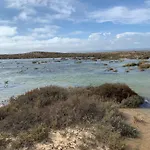 De La Casa Paraiso Avec, En Plus, Terrasse Privative Exterieure Semi Couverte Equipee D'un Salon D'un Coin Repas D'une Kitchenette, La Grande Piscine Et Les Jardins Sont Partages, A Proximite Des Plages De Fuseta Et De La Ria Formosa Moncarapacho