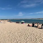 De La Casa Paraiso Avec, En Plus, Terrasse Privative Exterieure Semi Couverte Equipee D'un Salon D'un Coin Repas D'une Kitchenette, La Grande Piscine Et Les Jardins Sont Partages, A Proximite Des Plages De Fuseta Et De La Ria Formosa